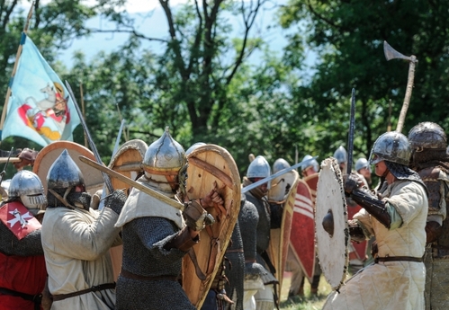Na akci diváci potkali statné Vikingy, slovanské či normanské bojovníky.