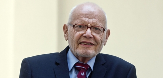 Profesor Emil Paleček.