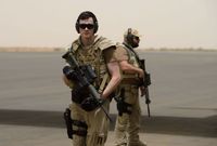 Dva kanadští vojáci na strážící letiště na základně v Gao, Mali.