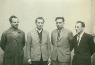 Zaměstnanci firmy Kovolis: Karel Holub, Josef Daněk, Miloš Rais, Jaromír Špatenka.